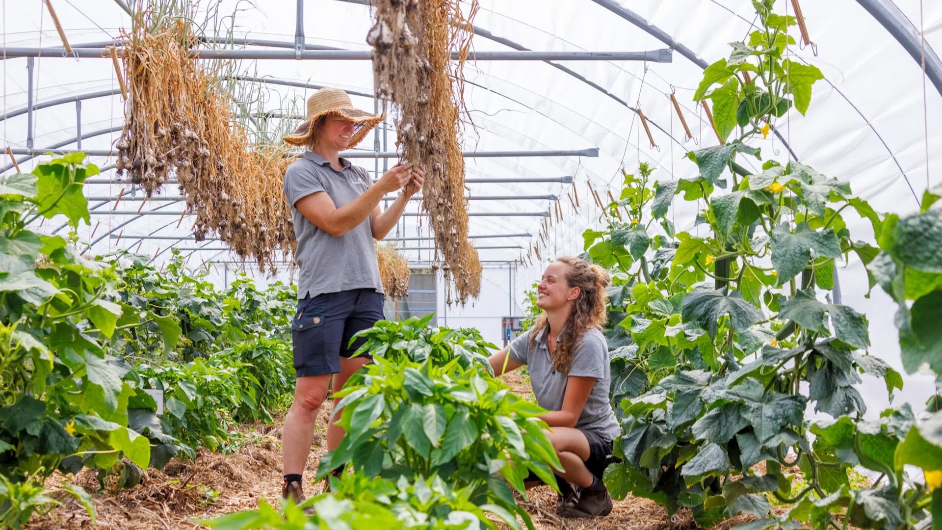 Lavinda En Isabelle In De Kas